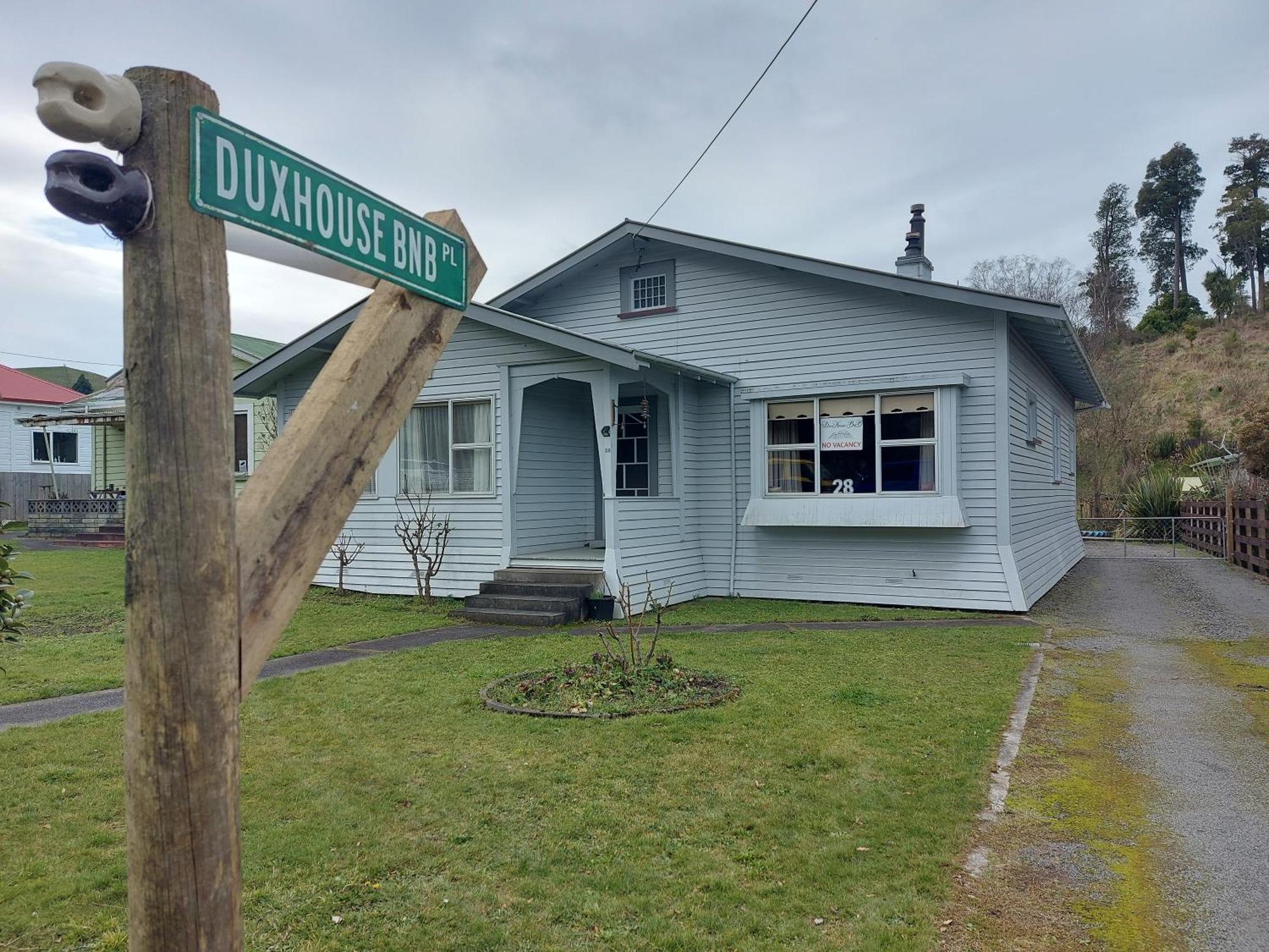 Duxhouse Bnb Taihape Exteriör bild